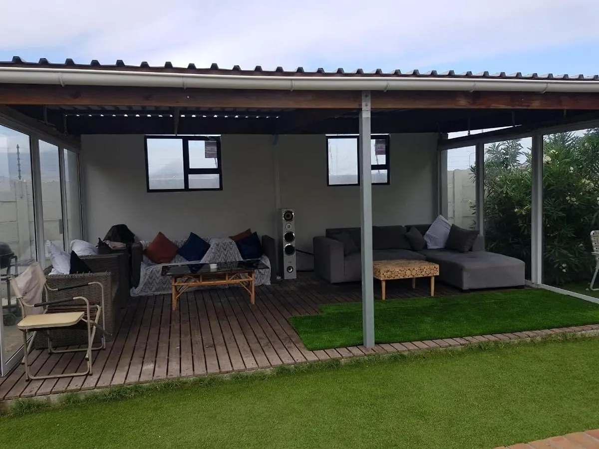 Salama Lodge Milnerton Cape Town